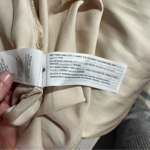 Abercrombie & Fitch NEW Champagne Satin Collared Button-Down Shirt XL - Picture 6 of 9